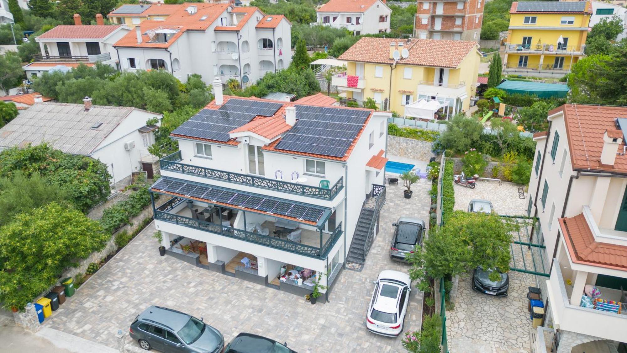 Apartments Flowers Krk Town Exterior foto